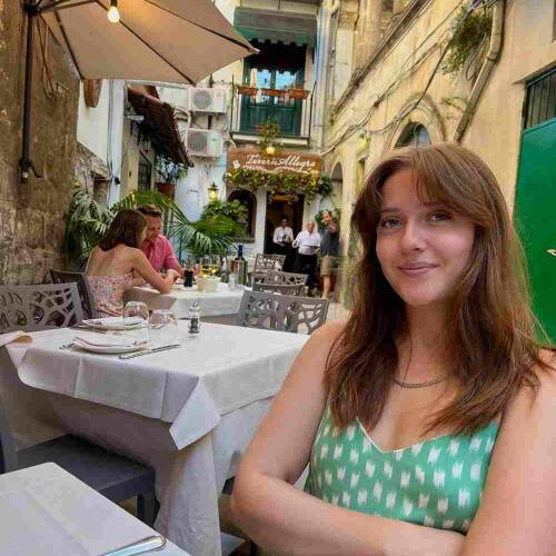 Lauren Leineke, Italy